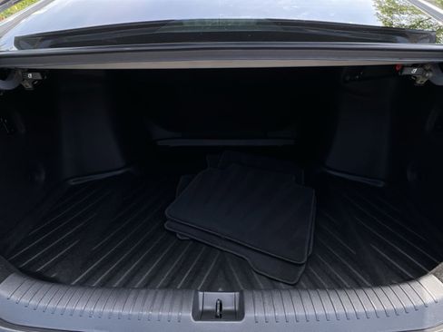 Used 2024 Honda Accord Touring image 41