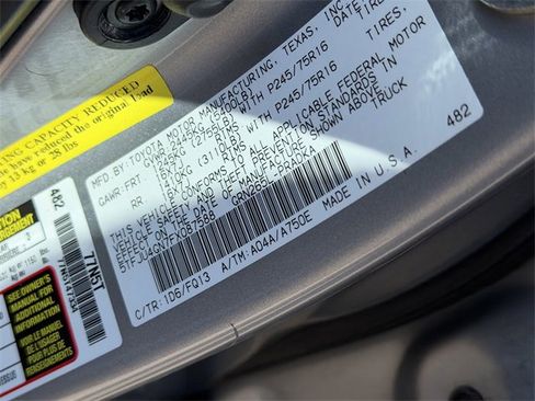 Used 2015 Toyota Tacoma PreRunner image 27