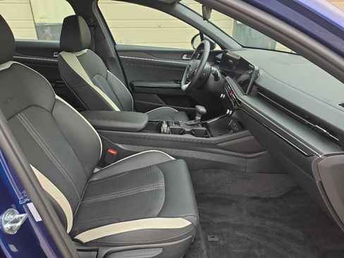 Used 2025 Kia K5 GT-Line FWD image 9