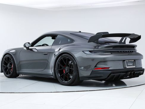 Used 2022 Porsche 911 GT3 image 3