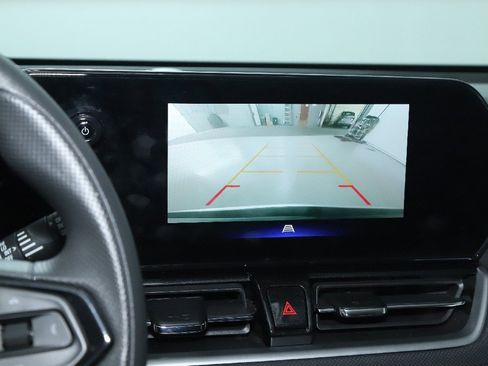 Used 2025 Chevrolet TrailBlazer LT image 29