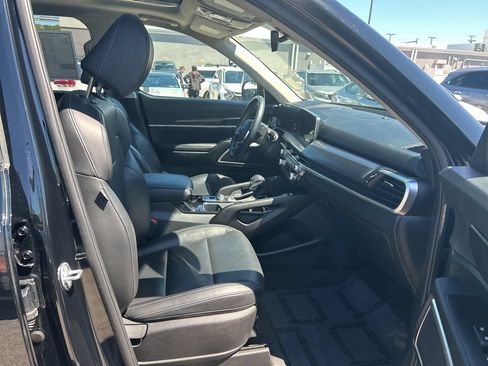 Used 2024 Kia Telluride S w/ S Sunroof Package FWD image 26