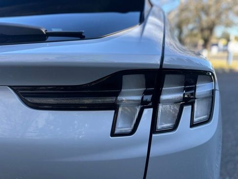 Used 2023 Ford Mustang Mach-E Select image 11