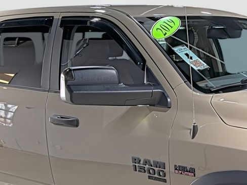 Used 2019 RAM 1500 Classic Warlock image 15