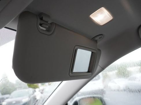 Used 2022 Toyota RAV4 XLE FWD image 41