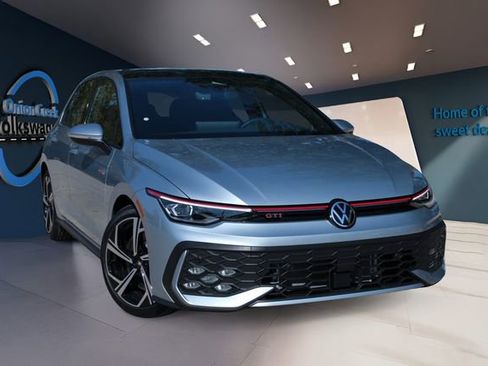 New 2026 Volkswagen GTI SE image 3