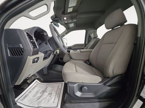 Used 2022 Ford F350 4x4 Regular Cab Super Duty image 9