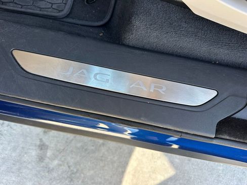 Used 2023 Jaguar F-PACE S image 21