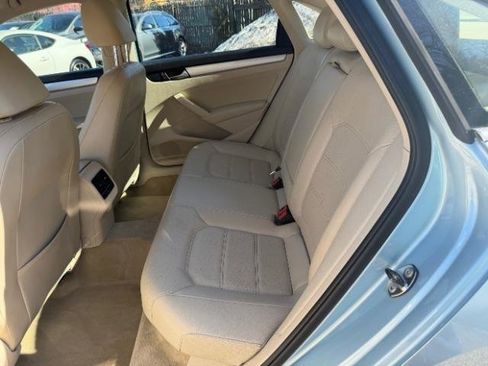 Used 2013 Volkswagen Passat TDI SE image 29