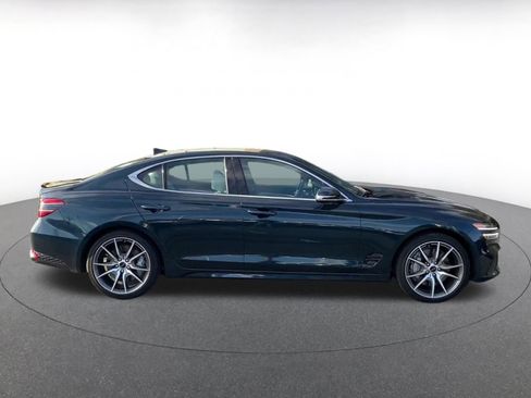 Used 2025 Genesis G70 2.5T image 16