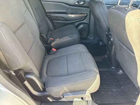 Used 2018 GMC Acadia SLE w/ Driver Alert Package I image 27