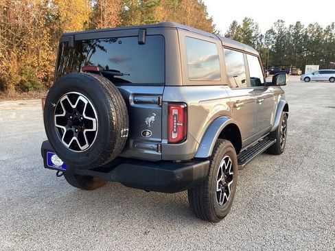 Used 2022 Ford Bronco Outer Banks image 5