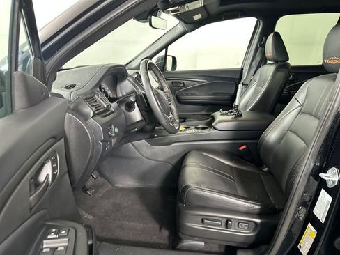Used 2024 Honda Ridgeline TrailSport image 11