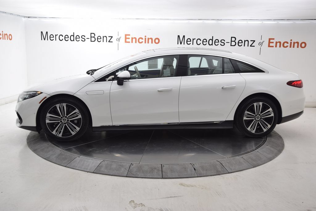Certified 2023 Mercedes-Benz EQS 450+ Sedan image 3