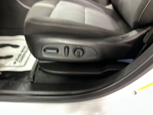 Used 2024 Chevrolet Blazer LT w/ Convenience Package image 13