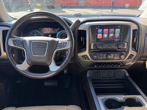 Used 2017 GMC Sierra 1500 Denali image 9