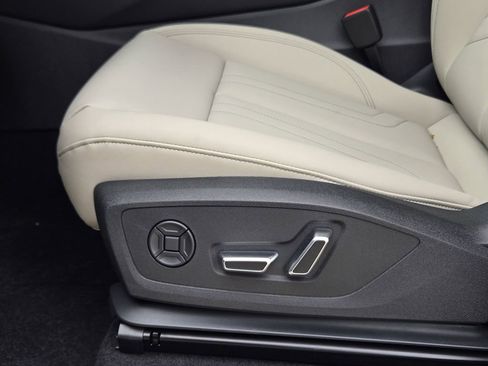 New 2026 Audi Q3 quattro 2.0T image 30