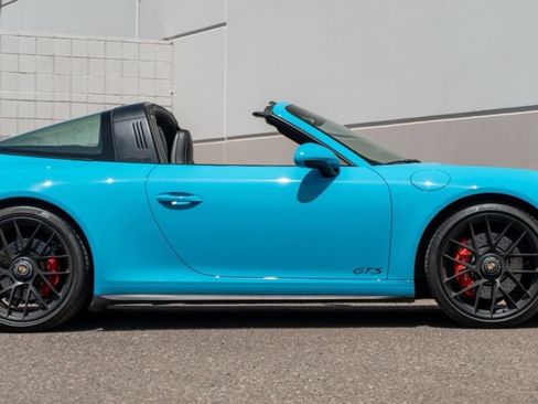 Used 2019 Porsche 911 Targa 4 GTS AWD/4WD image 2