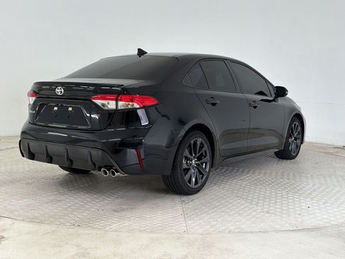 Used 2024 Toyota Corolla SE FWD image 9