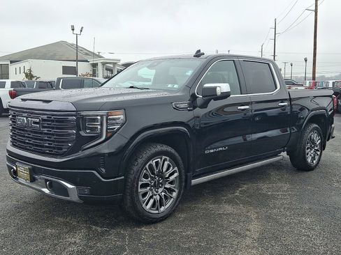 Used 2024 GMC Sierra 1500 Denali Ultimate image 4