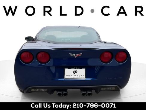 Used 2005 Chevrolet Corvette Coupe w/ Preferred Equipment Group image 6