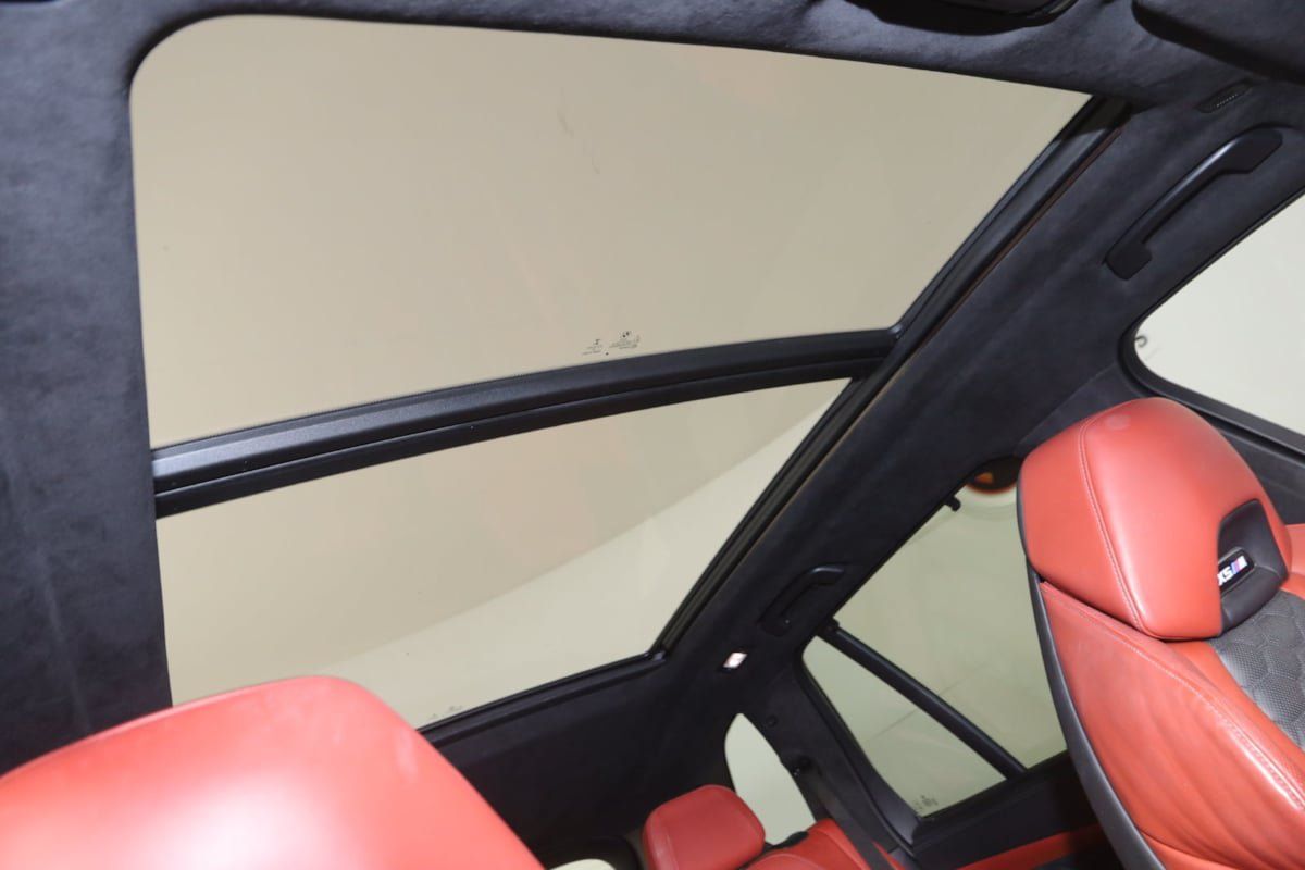 Used 2021 BMW X5 M w/ Executive Package AWD/4WD image 14
