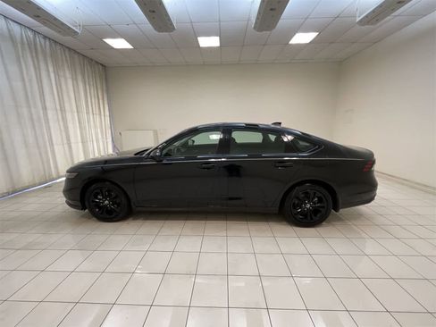 New 2025 Honda Accord SE image 27