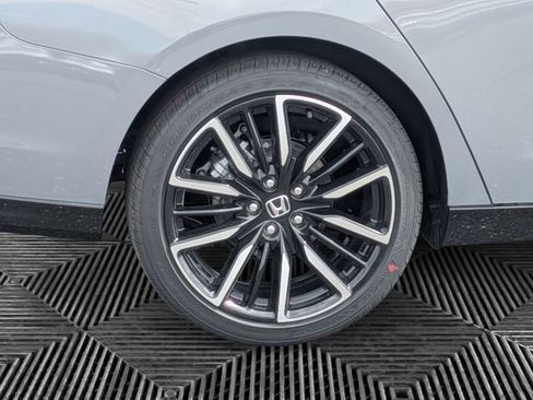 New 2026 Honda Accord Touring image 9