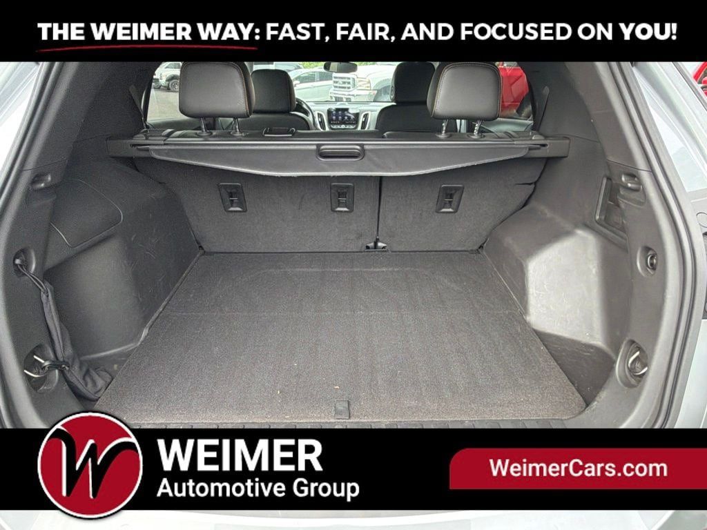 Used 2023 Chevrolet Equinox Premier AWD/4WD image 11