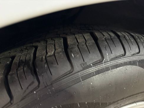 Used 2017 Ford Focus SE image 31