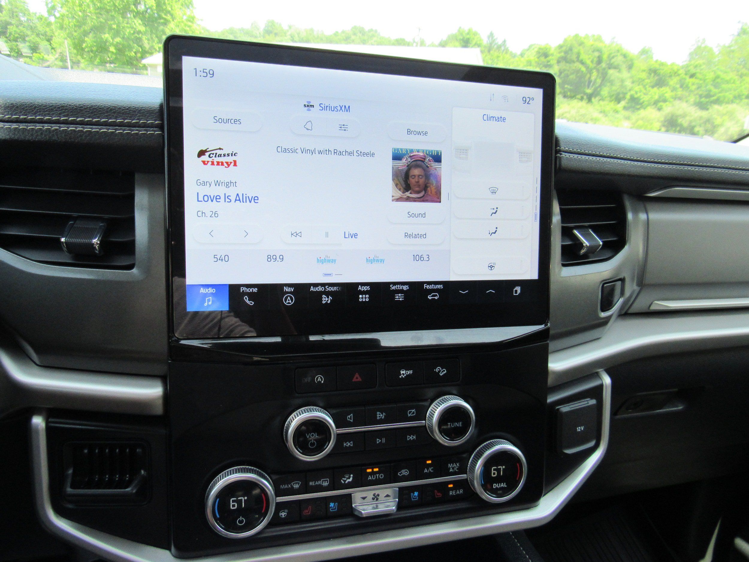 Used 2024 Ford Expedition XLT AWD/4WD image 22