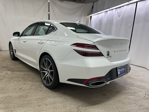 Used 2026 Genesis G70 2.5T image 3