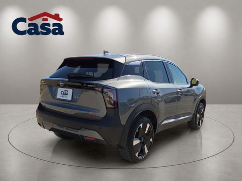 Used 2025 Nissan Kicks SR FWD image 5