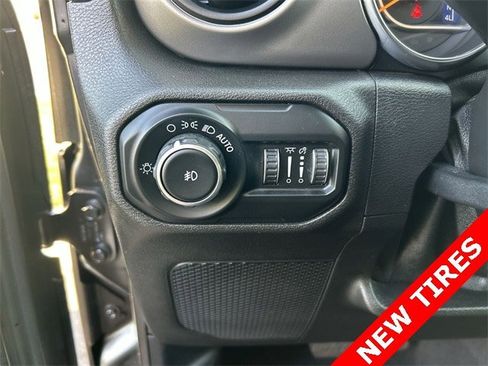 Certified 2019 Jeep Wrangler Unlimited Sport S image 17