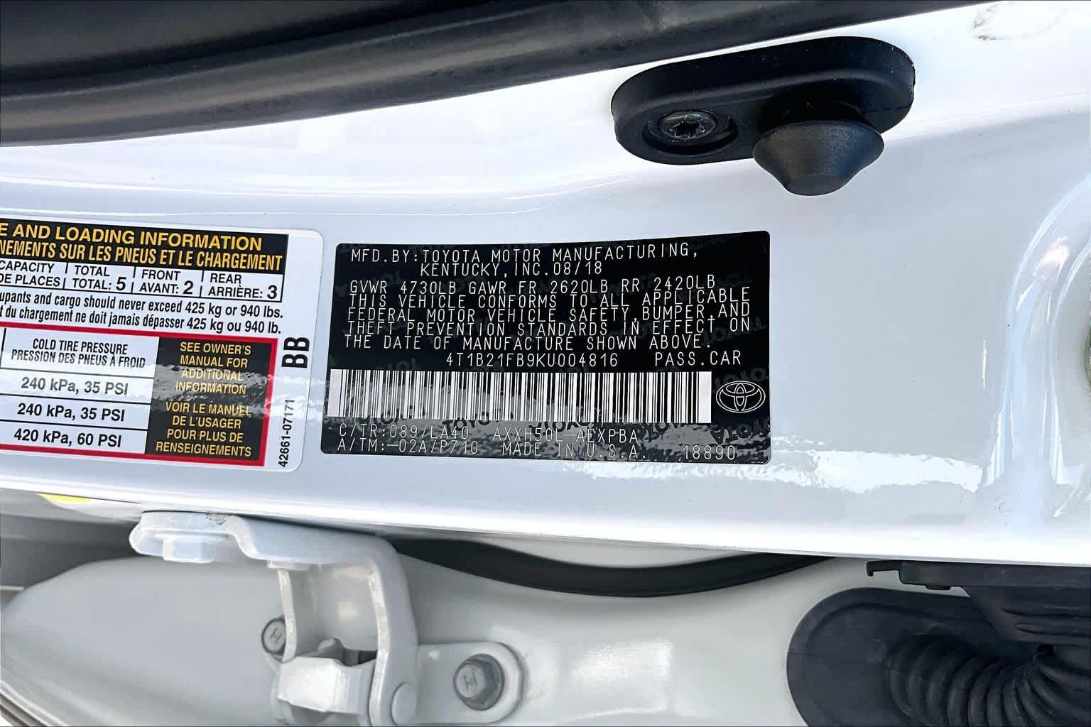 Used 2019 Toyota Avalon Limited FWD image 36
