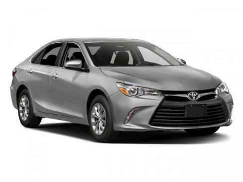 Used 2017 Toyota Camry XLE image 9