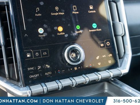 Used 2025 GMC Acadia Elevation image 10