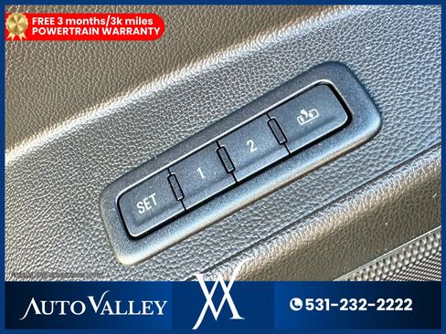 Used 2015 Chevrolet Suburban LTZ image 13