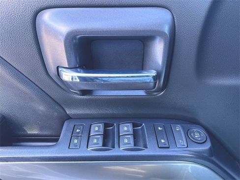 Used 2019 Chevrolet Silverado 1500 LT w/ All Star Edition image 21