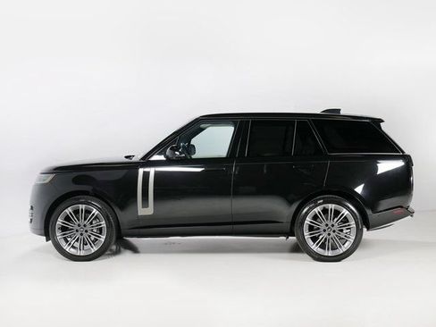 Certified 2025 Land Rover Range Rover SE AWD/4WD image 6