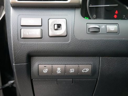 Used 2014 Lexus LX 570 4WD image 19