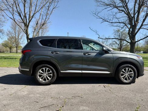 Used 2019 Hyundai Santa Fe SEL image 33