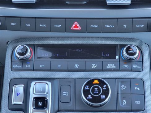 Used 2025 Hyundai Palisade SEL image 23