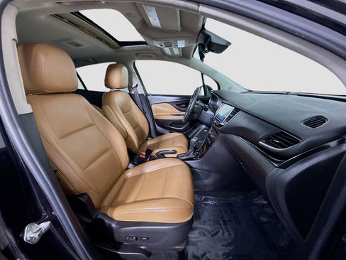 Used 2017 Buick Encore Premium w/ Experience Buick Package image 39