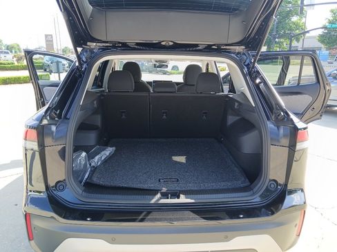 Used 2025 Volkswagen Tiguan S w/ 18" Wheel Package FWD image 19