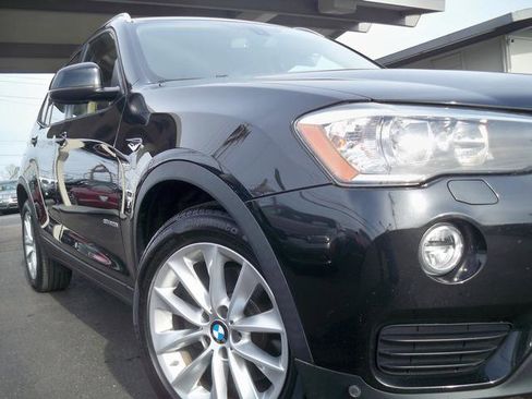 Used 2017 BMW X3 sDrive28i image 19