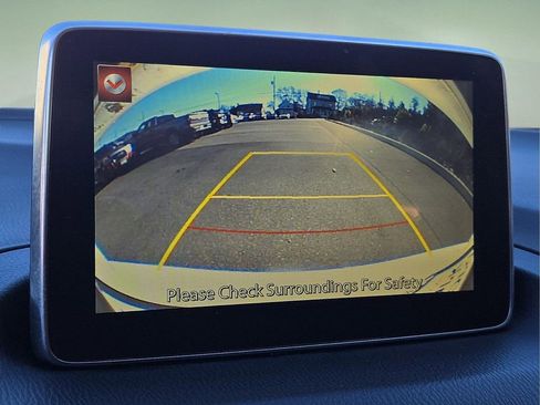 Used 2016 MAZDA MAZDA3 i Sport w/ Preferred Equipment Package image 18