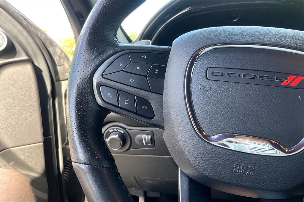 Used 2025 Dodge Durango R/T AWD/4WD image 8