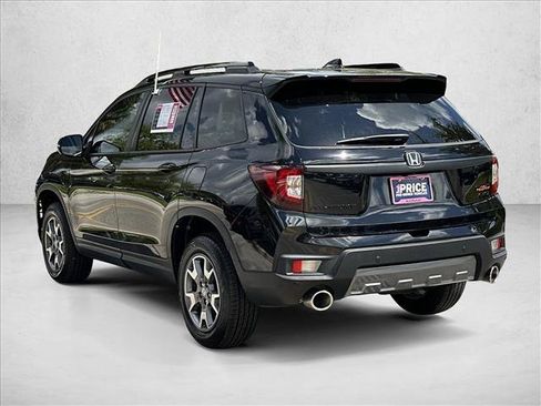 Used 2023 Honda Passport TrailSport image 8