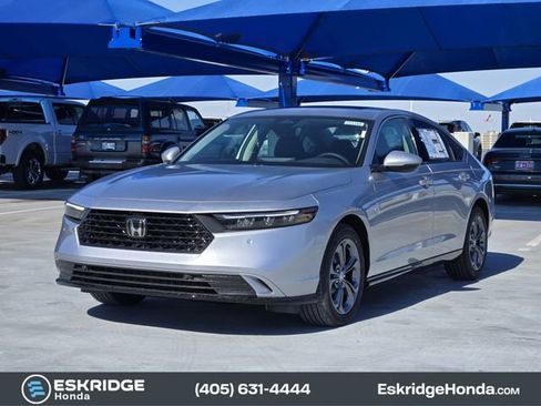 New 2025 Honda Accord EX-L image 2